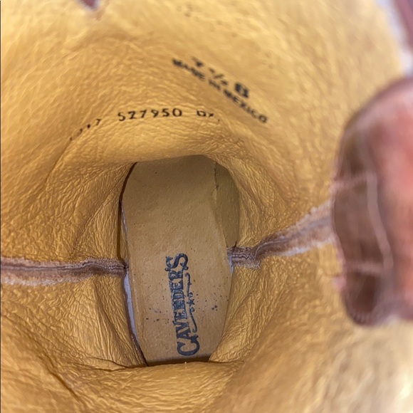 Boots - Picture 8 of 8